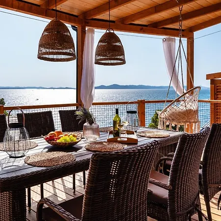 La Vie Est Belle Ferienhaus *